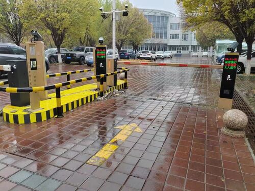 Dernière affaire concernant E40Pro Barrier Gate | Enterprise Park in Rainy Region