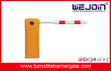La porte inverse automatique 8 de barrière de station de porte de péage de bras résistant distribue la longueur maximum de boom